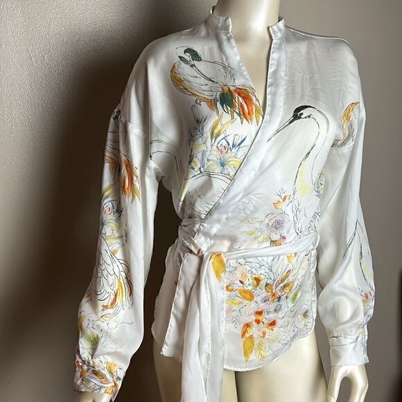 Women’s long sleeve silky ZARA blouse shirt top wrap size small Art to wear - Picture 3 of 9